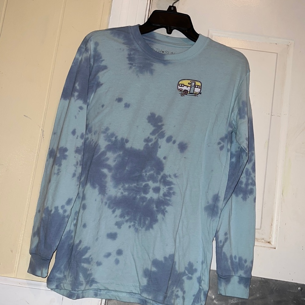 Size youth large   Brand fifth sun    color blue tiedye